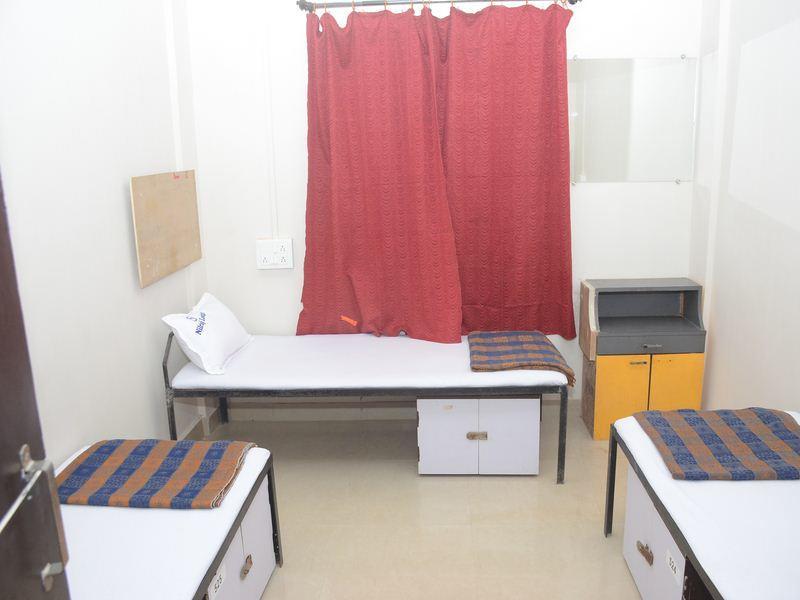 Nilraj Lodge Ratnāgiri Extérieur photo