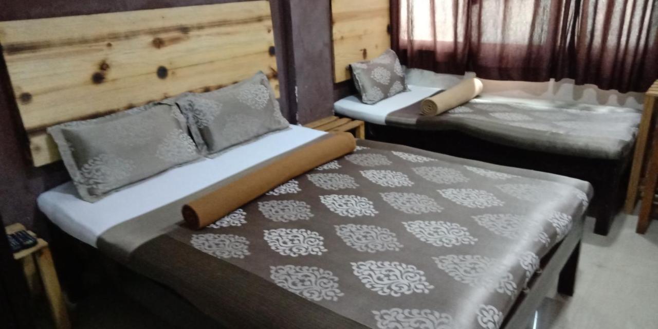 Nilraj Lodge Ratnāgiri Extérieur photo